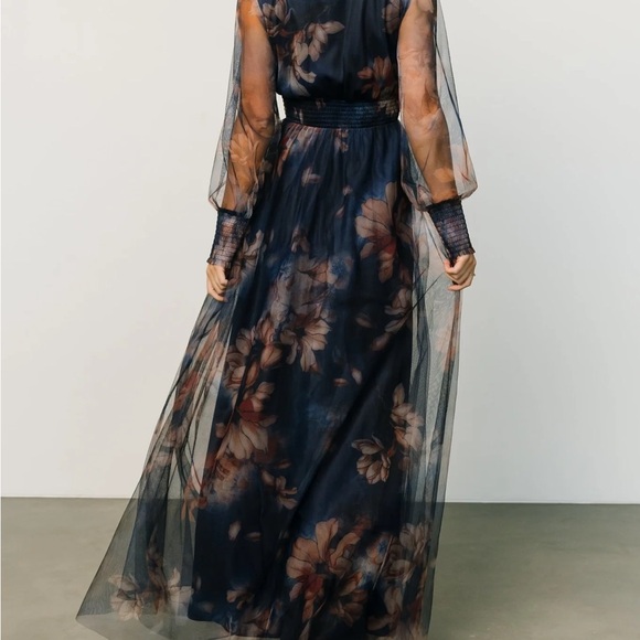 fitted lace wedding dress Layla Tulle Maxi Dress - Romantic Floral